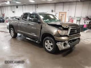 2012 Toyota Tundra с VIN 5TFUM5F1XCX029892, выставлен на аукционе IAAI как лот 42440138 с пробегом 120 547 миль миль и . История ставок и продаж доступна на DreamBid. Изображение 1.