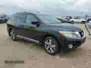 2014 Nissan Pathfinder Platinum z VIN 5N1AR2MN6EC700389, wystawiony jako Copart lot #81000704 z przebiegiem 150 105 mil mil oraz Szkoda całkowita • Salvage title. Historia ofert i sprzedaży dostępna na DreamBid. Obrazek 4.