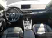 2023 Mazda CX-5 S Preferred z VIN JM3KFBCM1P0195593, wystawiony jako Copart lot #68004855 z przebiegiem 83 023 mil mil oraz Szkoda całkowita • Salvage title. Historia ofert i sprzedaży dostępna na DreamBid. Obrazek 8.