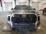2023 Toyota Tundra SR5 с VIN 5TFLA5ECXPX016282, выставлен на аукционе Copart как лот 70107825 с пробегом 14 933 миль миль и Списание • Salvage title. История ставок и продаж доступна на DreamBid. Изображение 5.