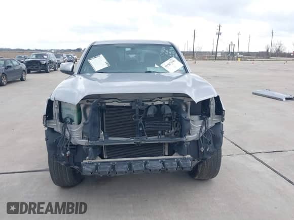 2017 Toyota Tacoma Limited с VIN 5TFEZ5CN3HX033139, выставлен на аукционе IAAI как лот 41467193 с пробегом 150 700 миль миль и . История ставок и продаж доступна на DreamBid. Изображение 6.