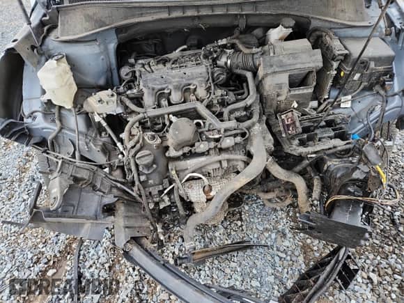 2020 Kia Sorento S с VIN 5XYPGDA54LG687817, выставлен на аукционе Copart как лот 64703205 с пробегом Не указан миль и Списание • Salvage title. История ставок и продаж доступна на DreamBid. Изображение 12.