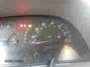 2002 Toyota Camry LE z VIN 4T1BE32K32U593886, wystawiony jako Copart lot #85887695 z przebiegiem 377 843 mil mil oraz Szkoda całkowita • Salvage title. Historia ofert i sprzedaży dostępna na DreamBid. Obrazek 9.