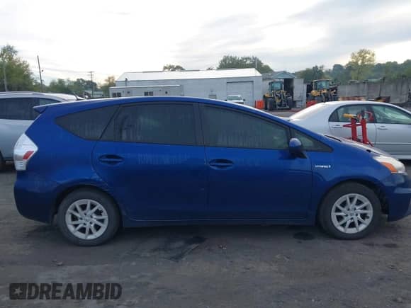 2014 Toyota Prius Three с VIN JTDZN3EU1E3332878, выставлен на аукционе IAAI как лот 43318683 с пробегом 273 472 миль миль и . История ставок и продаж доступна на DreamBid. Изображение 13.