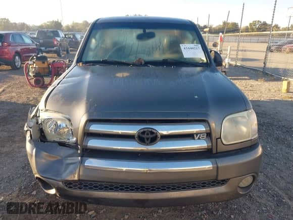 2006 Toyota Tundra SR5 с VIN 5TBET34116S515413, выставлен на аукционе IAAI как лот 43440217 с пробегом Не указан миль и . История ставок и продаж доступна на DreamBid. Изображение 6.