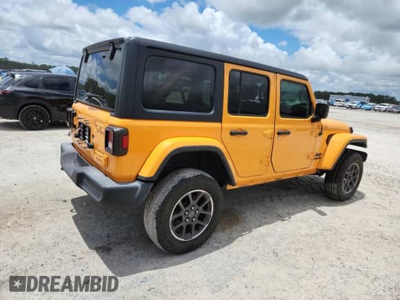 2021 Jeep Wrangler Unlimited 80th Anniversary с VIN 1C4HJXDG5MW662658, выставлен на аукционе Copart как лот 62478405 с пробегом 129 880 миль миль и На запчасти • Non repairable. История ставок и продаж доступна на DreamBid. Изображение 3.