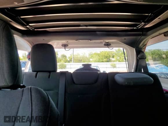 2024 Jeep Wrangler Sport S z VIN 1C4PJXDN3RW344801, wystawiony jako Copart lot #71509805 z przebiegiem 27 146 mil mil oraz Czysty tytuł • Clean title. Historia ofert i sprzedaży dostępna na DreamBid. Obrazek 10.