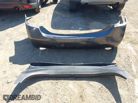 2011 Toyota Camry LE with VIN 4T1BK3EK6BU119886, listed as a IAAI auction lot 43074928 with 193,968 mi miles and . Bid and sale history available at DreamBid. Image 12.