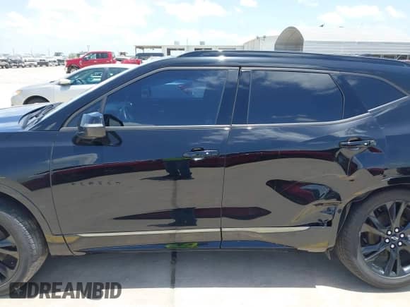 2019 Chevrolet Blazer RS with VIN 3GNKBERS3KS699955, listed as a IAAI auction lot 42705785 with 128,283 mi miles and . Bid and sale history available at DreamBid. Image 13.