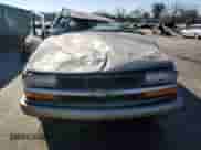 2000 Chevrolet S-10 LS with VIN 1GCDT14W2YK165416, listed as a Copart auction lot 87731895 with Not provided miles and Salvage title. Bid and sale history available at DreamBid. Image 5.