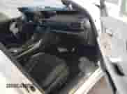 2018 Lexus IS 300 z VIN JTHC81D2XJ5030715, wystawiony jako IAAI lot #43028268 z przebiegiem 73 975 mil mil oraz . Historia ofert i sprzedaży dostępna na DreamBid. Obrazek 5.