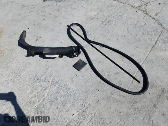 2021 Chevrolet Silverado 1500 RST z VIN 1GCRYEED8MZ296413, wystawiony jako Copart lot #86332165 z przebiegiem 94 072 mil mil oraz Szkoda całkowita • Salvage title. Historia ofert i sprzedaży dostępna na DreamBid. Obrazek 12.