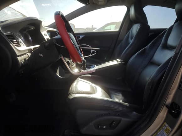 2012 Volvo S60 T6 с VIN YV1902FH7C2087382, выставлен на аукционе Copart как лот 84005115 с пробегом 202 464 миль миль и Чистый • Clean title. История ставок и продаж доступна на DreamBid. Изображение 7.