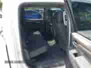 2023 Chevrolet Silverado 1500 LT z VIN 1GCPDKEK9PZ279060, wystawiony jako IAAI lot #43094222 z przebiegiem 25 842 mil mil oraz . Historia ofert i sprzedaży dostępna na DreamBid. Obrazek 8.