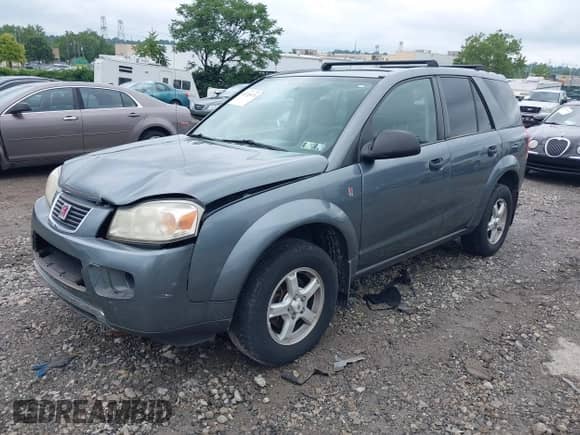 2007 Saturn VUE I4 with VIN 5GZCZ33DX7S837919, listed as a IAAI auction lot 42728574 with 146,227 mi miles and . Bid and sale history available at DreamBid. Image 2.