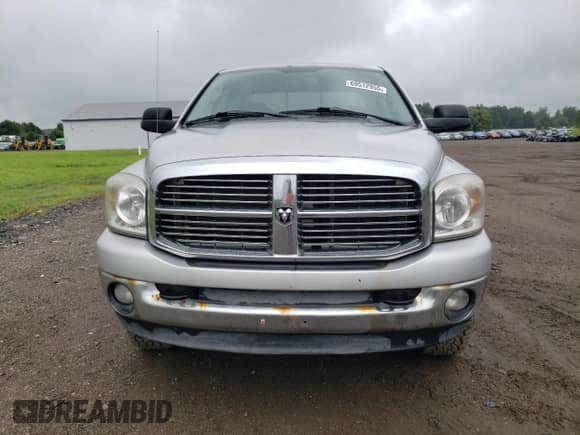 2008 Dodge 2500 SLT z VIN 3D7KS28D38G151742, wystawiony jako Copart lot #69512955 z przebiegiem 224 411 mil mil oraz Czysty tytuł • Clean title. Historia ofert i sprzedaży dostępna na DreamBid. Obrazek 5.