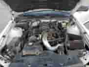 2008 Ford Mustang Deluxe z VIN 1ZVHT80N985173886, wystawiony jako Copart lot #70254335 z przebiegiem 206 558 mil mil oraz Szkoda całkowita • Salvage title. Historia ofert i sprzedaży dostępna na DreamBid. Obrazek 11.