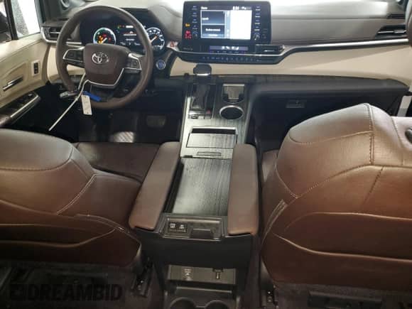 2024 Toyota Sienna Platinum с VIN 5TDERKEC5RS184467, выставлен на аукционе Copart как лот 60251905 с пробегом 23 559 миль миль и Чистый • Clean title. История ставок и продаж доступна на DreamBid. Изображение 8.