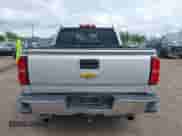 2015 Chevrolet Silverado 1500 LT z VIN 3GCPCREC6FG531009, wystawiony jako IAAI lot #43448288 z przebiegiem 244 151 mil mil oraz . Historia ofert i sprzedaży dostępna na DreamBid. Obrazek 16.