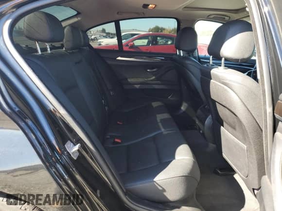 2014 BMW 5 Series 528i с VIN WBA5A5C50ED501524, выставлен на аукционе Copart как лот 85408625 с пробегом 134 313 миль миль и Чистый • Clean title. История ставок и продаж доступна на DreamBid. Изображение 10.