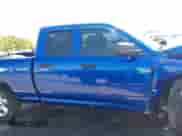 2019 Ram 1500 Express z VIN 1C6RR7FT9KS600084, wystawiony jako IAAI lot #43135933 z przebiegiem 76 127 mil mil oraz . Historia ofert i sprzedaży dostępna na DreamBid. Obrazek 12.