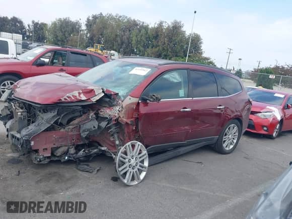 2015 Chevrolet Traverse LT с VIN 1GNKRGKD1FJ130046, выставлен на аукционе IAAI как лот 42495963 с пробегом 193 100 миль миль и . История ставок и продаж доступна на DreamBid. Изображение 15.