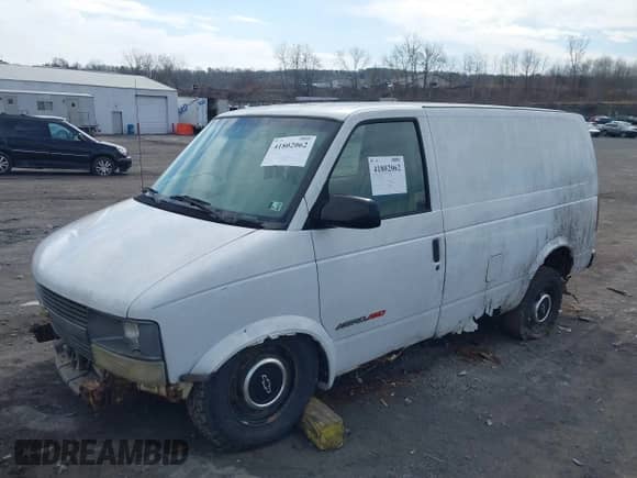 1999 Chevrolet Astro Cargo с VIN 1GCDL19W0XB200123, выставлен на аукционе IAAI как лот 41802062 с пробегом 258 420 миль миль и . История ставок и продаж доступна на DreamBid. Изображение 2.
