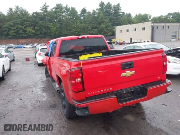 2018 Chevrolet Silverado 1500 LT с VIN 1GCUKREC9JF165692, выставлен на аукционе IAAI как лот 43015245 с пробегом 95 258 миль миль и . История ставок и продаж доступна на DreamBid. Изображение 3.