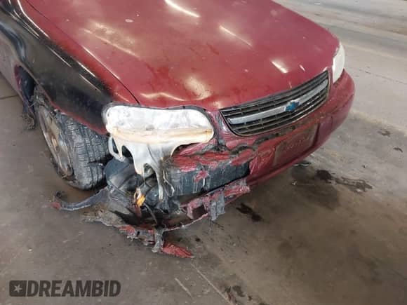 2004 Chevrolet Malibu Classic z VIN 1G1ND52F84M549946, wystawiony jako IAAI lot #42404927 z przebiegiem Nie podano mil oraz . Historia ofert i sprzedaży dostępna na DreamBid. Obrazek 12.