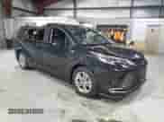2023 Toyota Sienna Platinum с VIN 5TDESKFCXPS107819, выставлен на аукционе Copart как лот 65938965 с пробегом 17 020 миль миль и Списание • Salvage title. История ставок и продаж доступна на DreamBid. Изображение 4.