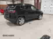 2022 Jeep Compass Altitude with VIN 3C4NJDBB3NT207548, listed as a IAAI auction lot 42200991 with 19,814 mi miles and . Bid and sale history available at DreamBid. Image 4.