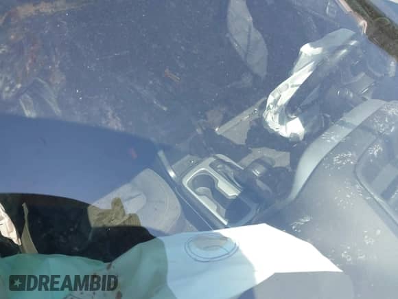 2019 Chevrolet Colorado 2WD LT with VIN 1GCHSCEN3K1225996, listed as a IAAI auction lot 42660079 with 219 mi miles and . Bid and sale history available at DreamBid. Image 5.
