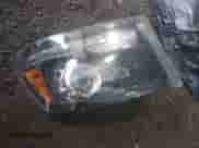 2017 Ram 1500 Rebel z VIN 1C6RR7YT7HS553644, wystawiony jako IAAI lot #42171417 z przebiegiem 191 069 mil mil oraz . Historia ofert i sprzedaży dostępna na DreamBid. Obrazek 12.