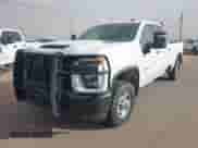 2021 Chevrolet Silverado 2500HD Work Truck z VIN 1GC1YLE73MF136579, wystawiony jako IAAI lot #41492782 z przebiegiem 134 945 mil mil oraz . Historia ofert i sprzedaży dostępna na DreamBid. Obrazek 17.