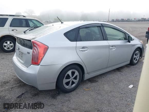 2012 Toyota Prius One с VIN JTDKN3DU1C1531473, выставлен на аукционе IAAI как лот 43372969 с пробегом 242 584 миль миль и . История ставок и продаж доступна на DreamBid. Изображение 4.