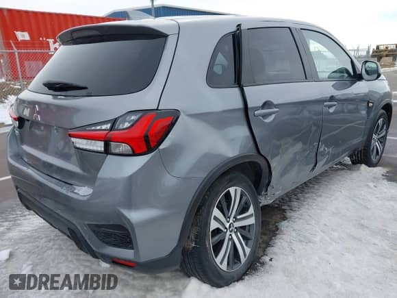 2021 Mitsubishi Outlander ES z VIN JA4APUAU9MU032592, wystawiony jako IAAI lot #41639189 z przebiegiem 44 326 mil mil oraz . Historia ofert i sprzedaży dostępna na DreamBid. Obrazek 6.