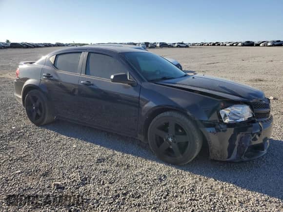 2013 Dodge Avenger SE V6 z VIN 1C3CDZAG2DN771462, wystawiony jako Copart lot #70118325 z przebiegiem 155 154 mil mil oraz Szkoda całkowita • Salvage title. Historia ofert i sprzedaży dostępna na DreamBid. Obrazek 4.
