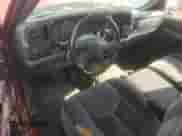 2003 GMC Sierra 1500 SLE с VIN 2GTEC19T631334462, выставлен на аукционе Copart как лот 70200225 с пробегом 237 438 миль миль и Списание • Salvage title. История ставок и продаж доступна на DreamBid. Изображение 8.