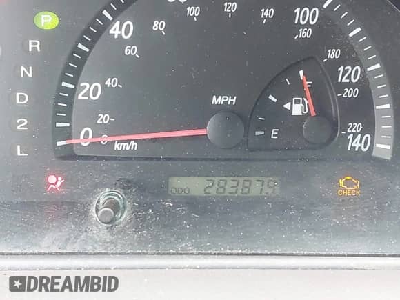 2003 Toyota Camry LE с VIN 4T1BE32K83U741824, выставлен на аукционе IAAI как лот 43082258 с пробегом 283 879 миль миль и . История ставок и продаж доступна на DreamBid. Изображение 16.