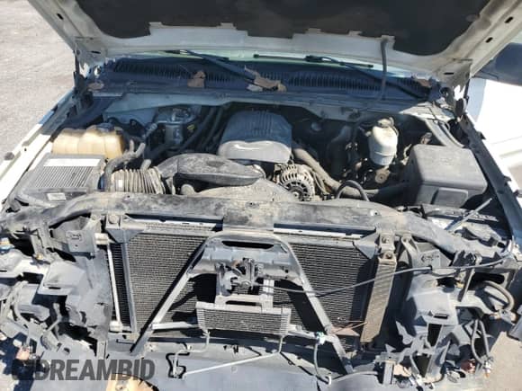 2004 Chevrolet Silverado 2500 LS z VIN 1GCGC23U34F204777, wystawiony jako Copart lot #80554875 z przebiegiem 256 637 mil mil oraz Szkoda całkowita • Salvage title. Historia ofert i sprzedaży dostępna na DreamBid. Obrazek 11.