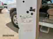 2004 Chevrolet Silverado 1500 Z71 с VIN 1GCEK14T64Z129081, выставлен на аукционе Copart как лот 66040055 с пробегом 179 289 миль миль и Списание • Salvage title. История ставок и продаж доступна на DreamBid. Изображение 12.