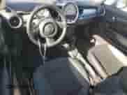 2013 MINI Hardtop с VIN WMWSU3C58DT692595, выставлен на аукционе Copart как лот 82598975 с пробегом 140 226 миль миль и Чистый • Clean title. История ставок и продаж доступна на DreamBid. Изображение 8.