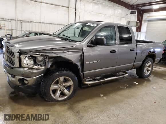 2007 Dodge 1500 SLT with VIN 1D7HU18217S183867, listed as a Copart auction lot 62825995 with 120,785 mi miles and Salvage title. Bid and sale history available at DreamBid. Image 1.