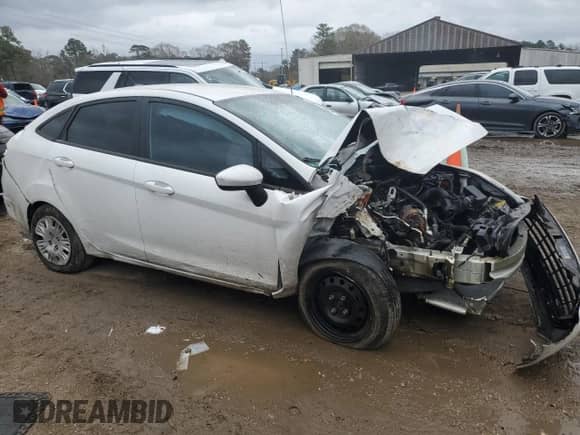 2019 Ford Fiesta S с VIN 3FADP4AJXKM140025, выставлен на аукционе Copart как лот 50022705 с пробегом Не указан миль и Списание • Salvage title. История ставок и продаж доступна на DreamBid. Изображение 4.