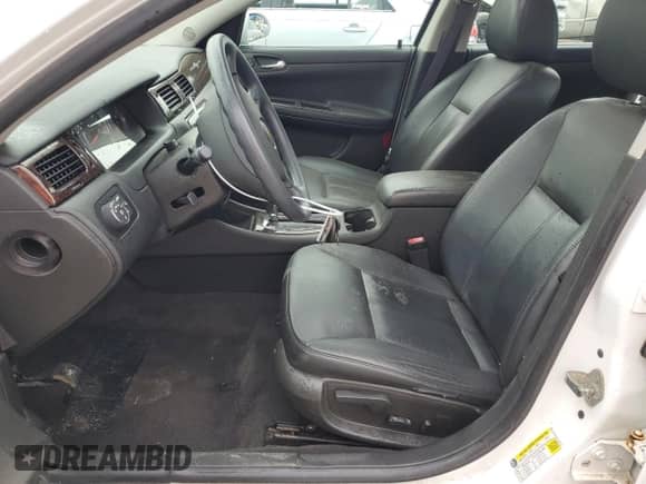 2015 Chevrolet Impala LTZ with VIN 2G1WC5E31F1107551, listed as a Copart auction lot 68236714 with 114,993 mi miles and Salvage title. Bid and sale history available at DreamBid. Image 7.