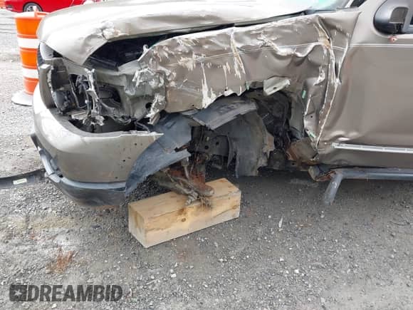 2003 Ford Explorer XLT с VIN 1FMZU73K83UA84238, выставлен на аукционе IAAI как лот 43381119 с пробегом 131 643 миль миль и . История ставок и продаж доступна на DreamBid. Изображение 6.