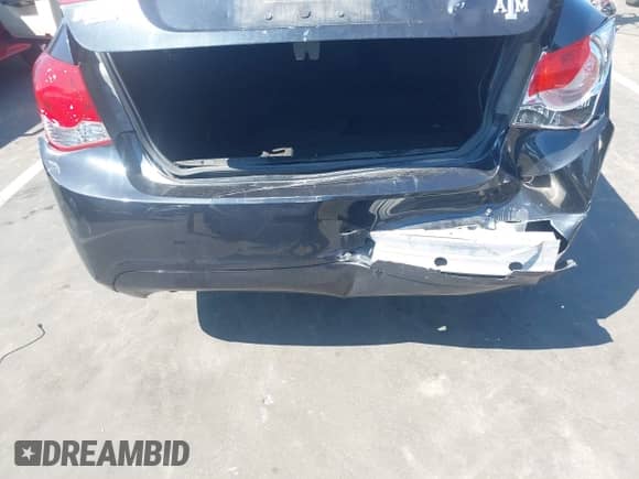 2013 Chevrolet Cruze LS с VIN 1G1PA5SH6D7193398, выставлен на аукционе IAAI как лот 43254667 с пробегом 132 391 миль миль и . История ставок и продаж доступна на DreamBid. Изображение 6.