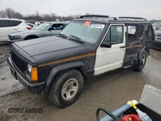 1991 Jeep Grand Cherokee with VIN 1J4FJ88S2ML622450, listed as a Copart auction lot 87998895 with 231,092 mi miles and Salvage title. Bid and sale history available at DreamBid. Image 1.