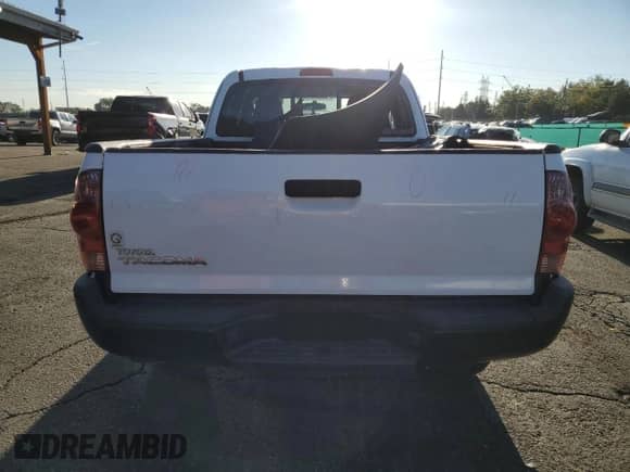 2014 Toyota Tacoma with VIN 5TFUX4EN8EX027387, listed as a Copart auction lot 80344235 with 187,257 mi miles and Salvage title. Bid and sale history available at DreamBid. Image 6.