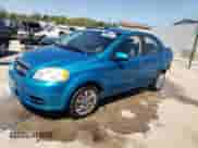 2009 Chevrolet Aveo LS z VIN KL1TD56E49B661962, wystawiony jako Copart lot #70850474 z przebiegiem 103 516 mil mil oraz Nie do naprawy • Non repairable. Historia ofert i sprzedaży dostępna na DreamBid. Obrazek 1.